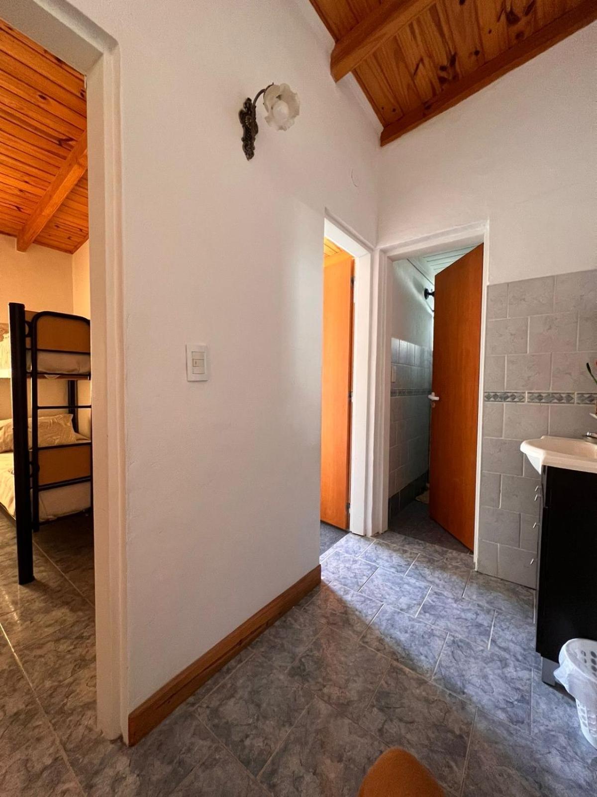 Hosteria Isabel Departamentos Y Habitaciones Con Bano Privado ลาสกรูตัส ห้อง รูปภาพ