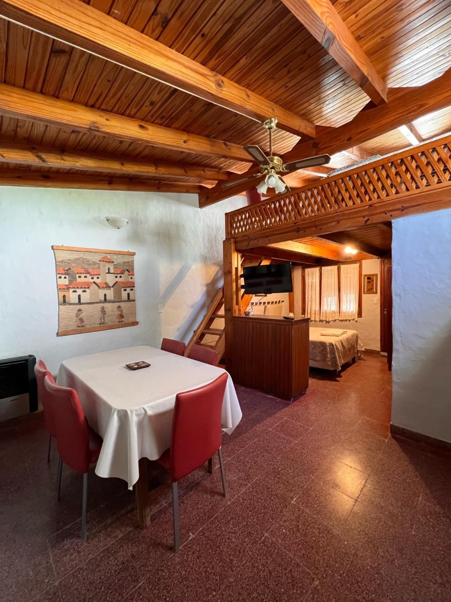 Hosteria Isabel Departamentos Y Habitaciones Con Bano Privado ลาสกรูตัส ห้อง รูปภาพ