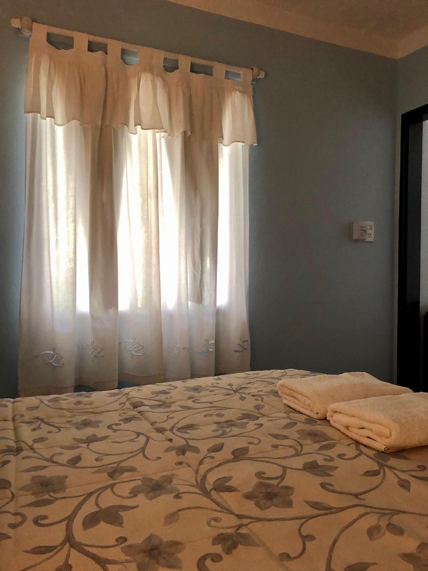 Hosteria Isabel Departamentos Y Habitaciones Con Bano Privado ลาสกรูตัส ห้อง รูปภาพ