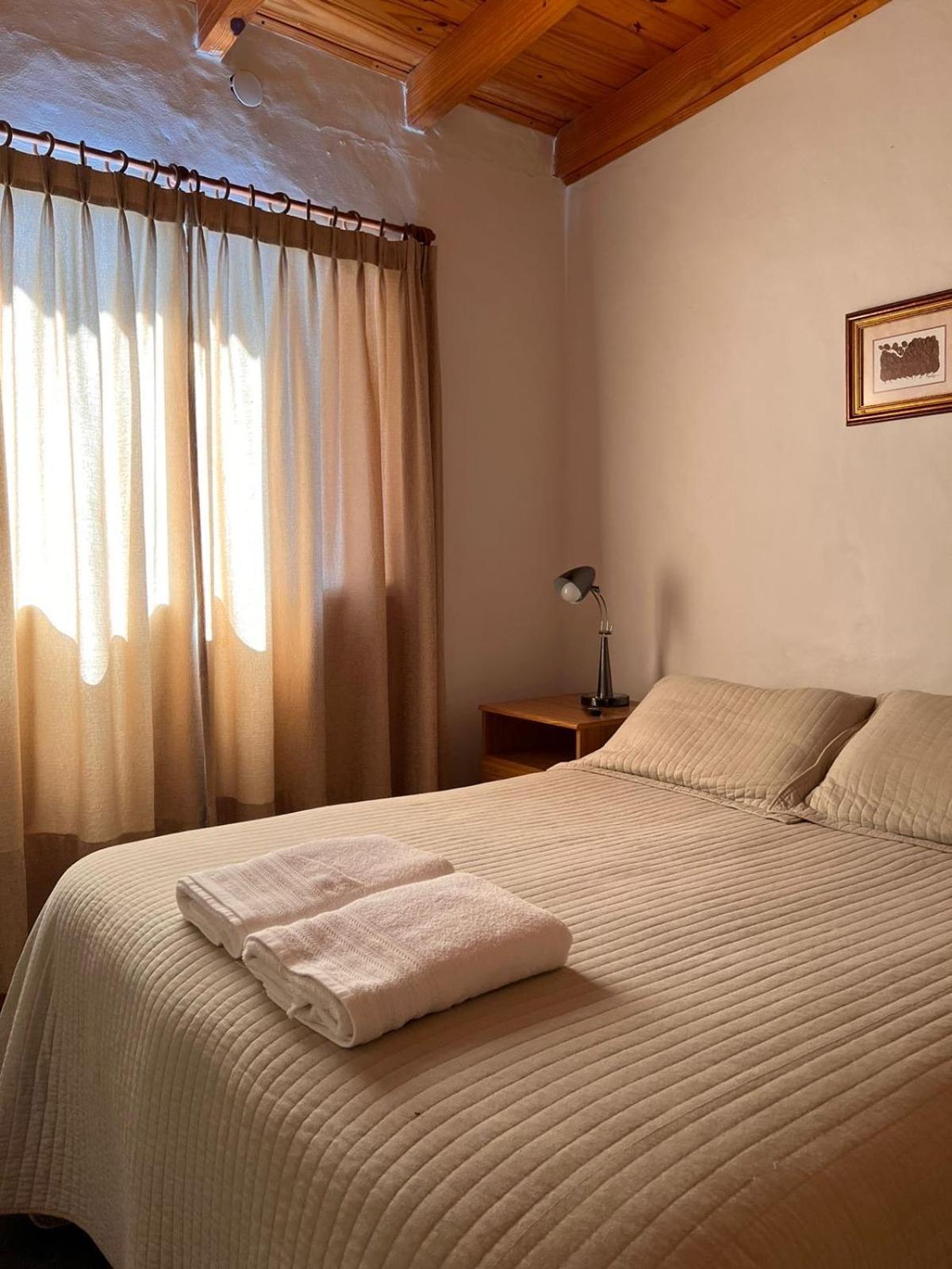 Hosteria Isabel Departamentos Y Habitaciones Con Bano Privado ลาสกรูตัส ห้อง รูปภาพ