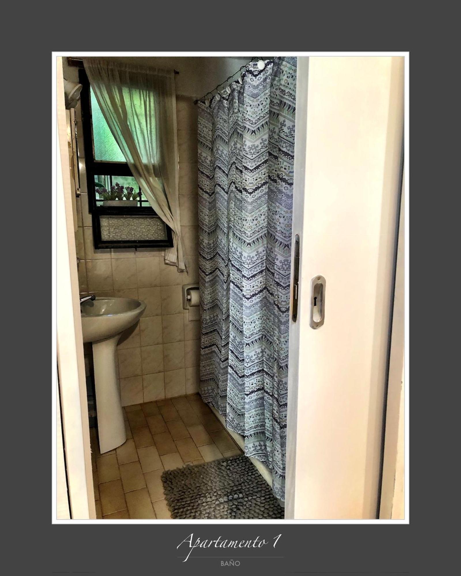 Hosteria Isabel Departamentos Y Habitaciones Con Bano Privado ลาสกรูตัส ห้อง รูปภาพ